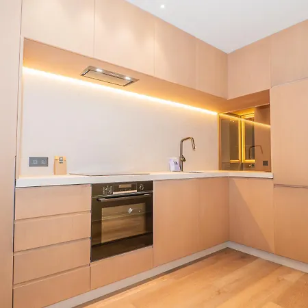 Ybh Alameda I * Βίγκο